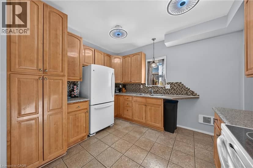 26 BECHTEL Street — photo 12 of 40