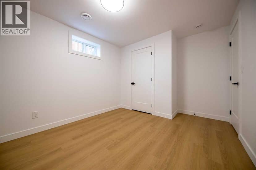 10909 92A Street — photo 12 of 26