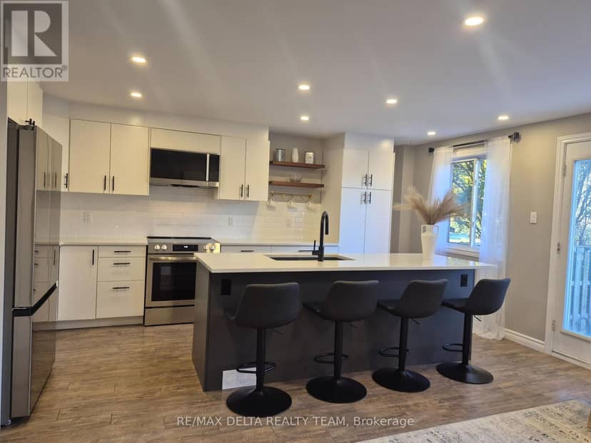 6917 Bilberry Drive, Ottawa, photo 6