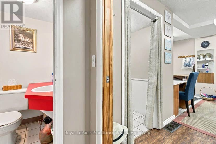 291 Pinnacle Street — photo 9 of 40