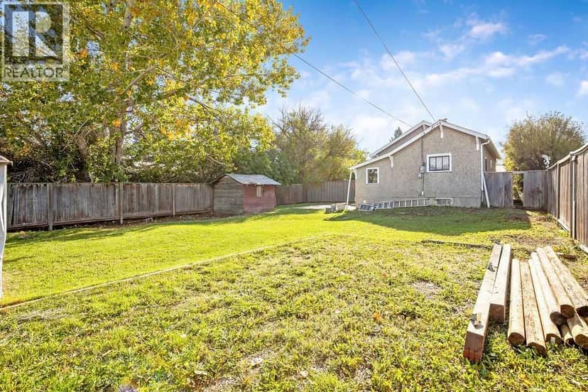 2308 24 Street — photo 25 of 26