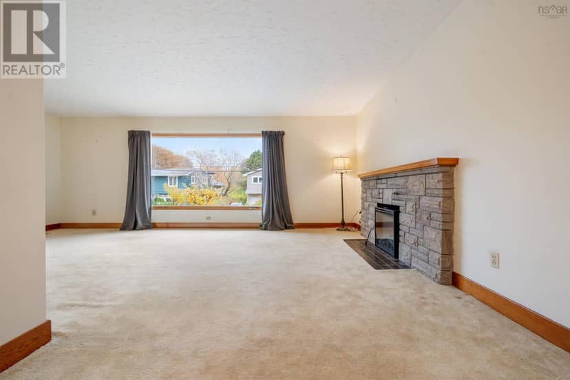 213 Crichton Avenue — photo 13 of 40