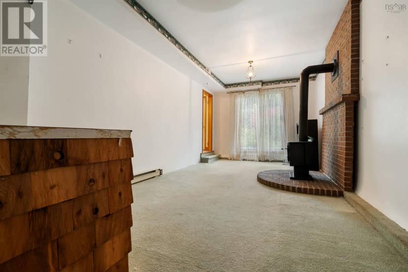 213 Crichton Avenue — photo 24 of 40