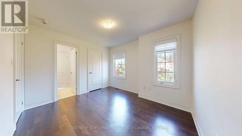 60 Sharonview Crescent — photo 28 of 40