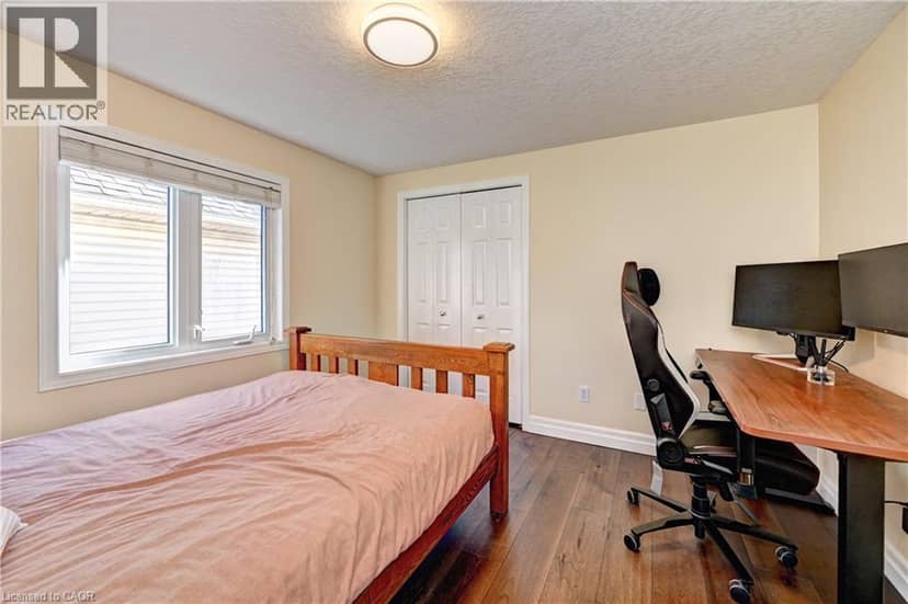 733 CHESAPEAKE Drive — photo 38 of 40
