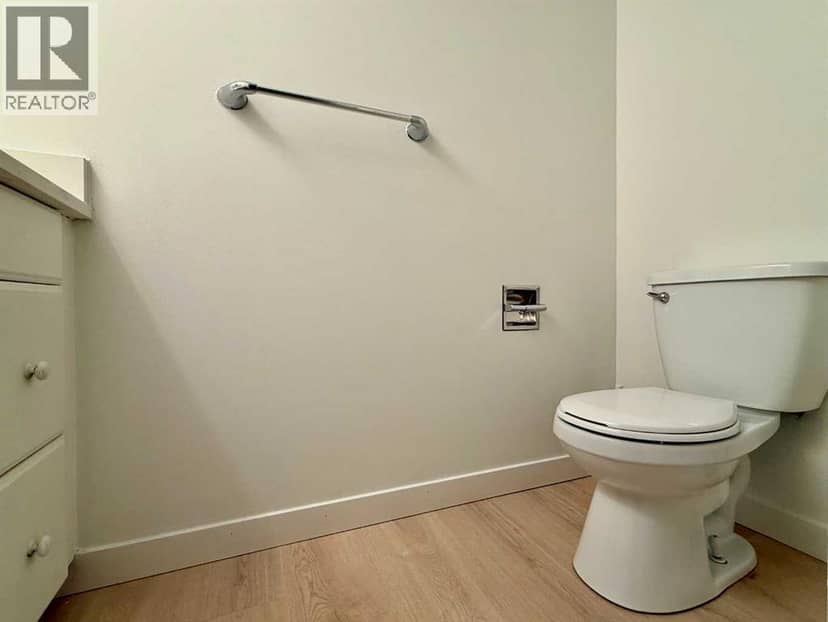 58 Canterbury Gardens SW, Calgary, photo 6