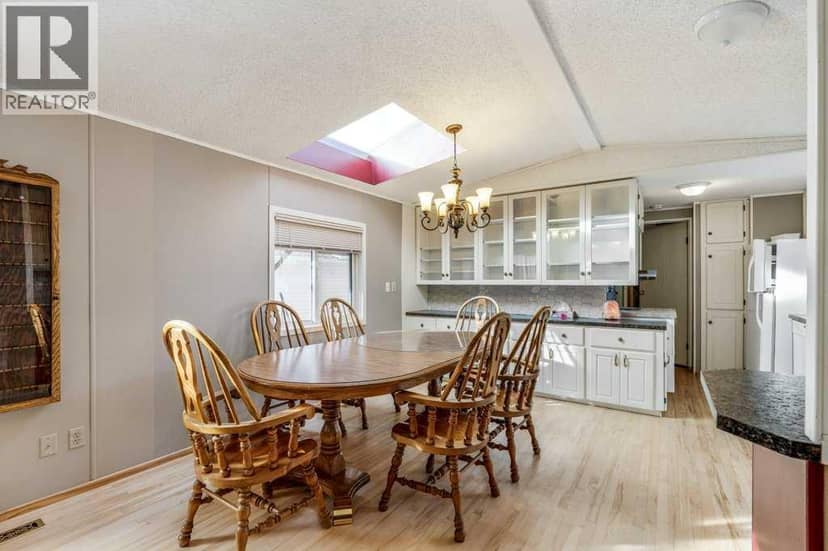 2948 31 Street S, Lethbridge, photo 8