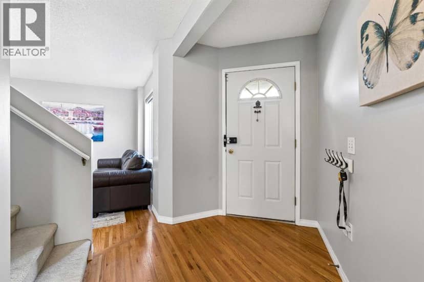 10433 Hidden Valley Drive NW, Calgary, photo 4