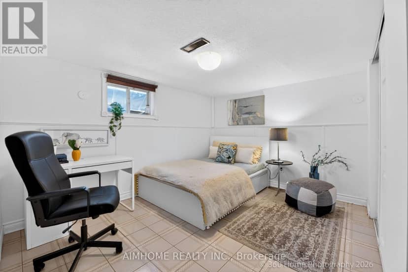 47 Silverhill Drive — photo 19 of 23