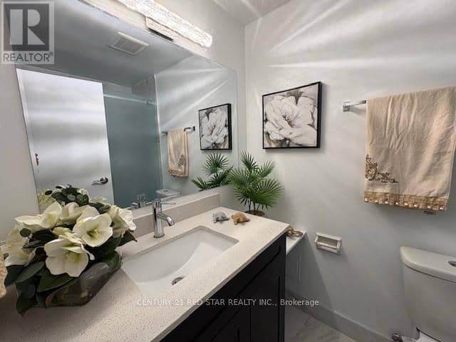107 - 3695 Kaneff Crescent — photo 12 of 22