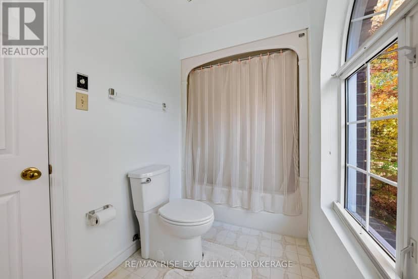 1685 Woodmount Grove — photo 28 of 40