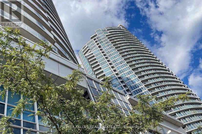 502 - 218 Queens Quay W — photo 9 of 38