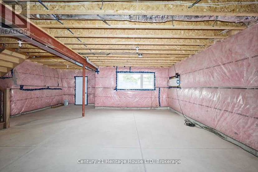 336 Sugarloaf Street — photo 27 of 37