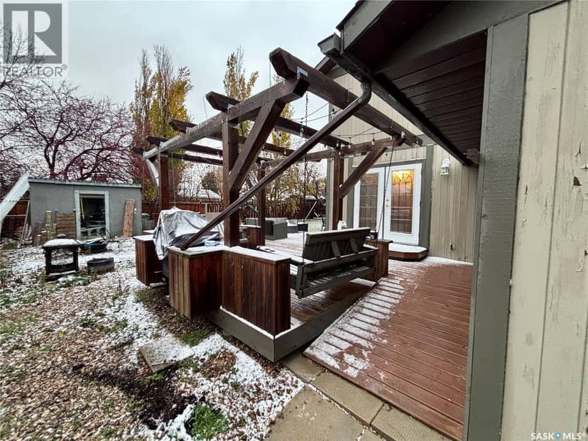 2607 47 Avenue — photo 24 of 24