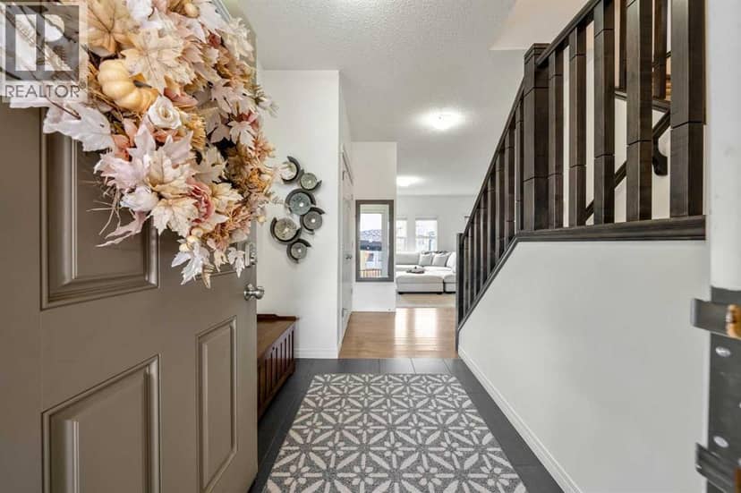 34 Mount Rae Terrace, Okotoks, photo 3