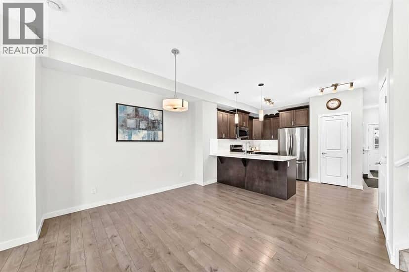 524 Midtown Street SW — photo 10 of 40