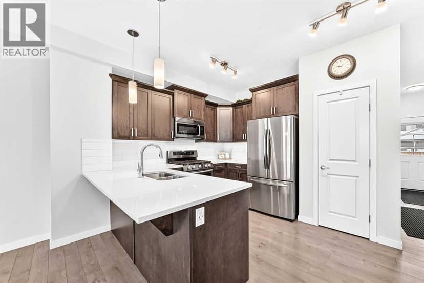 524 Midtown Street SW, Airdrie, photo 7