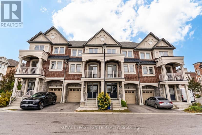 5 Sleeky Lane, Ajax