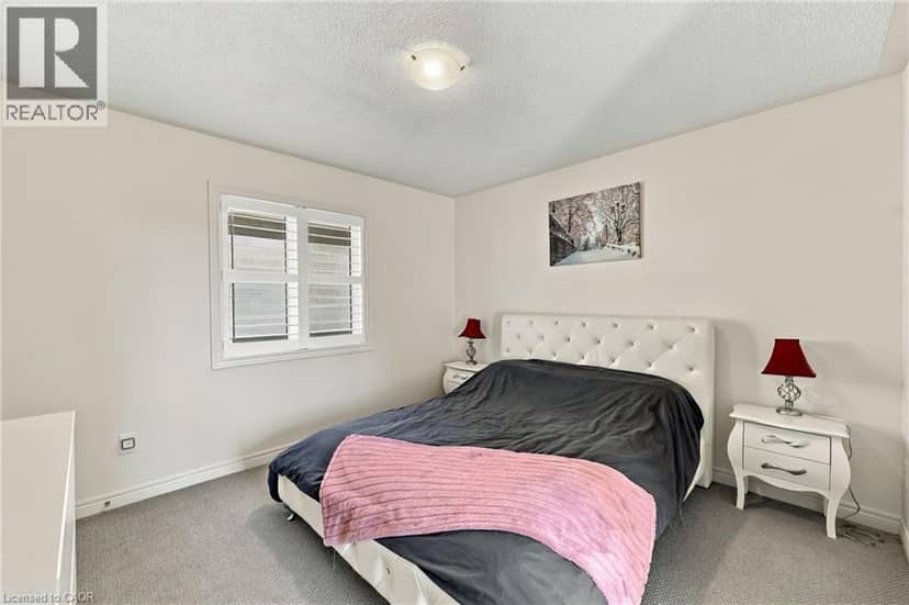 97 NARBONNE Crescent — photo 27 of 40