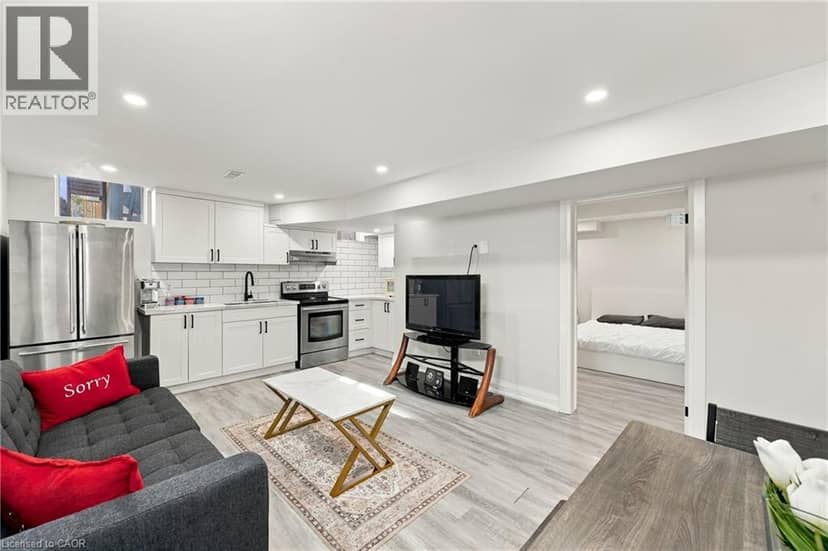 97 NARBONNE Crescent — photo 33 of 40