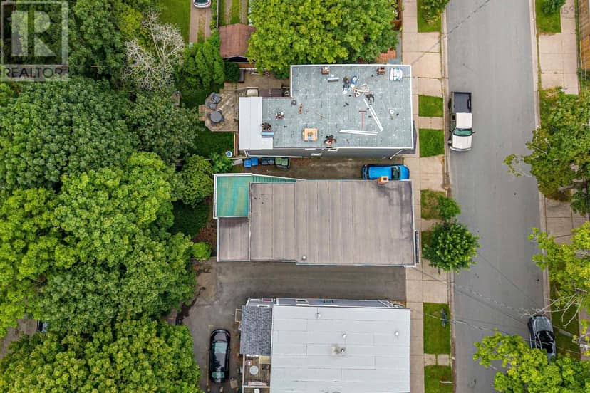 1747 Vernon Street — photo 36 of 40