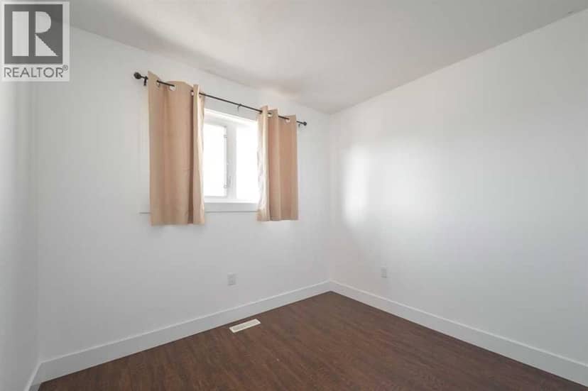 129 Airmont Court — photo 20 of 38