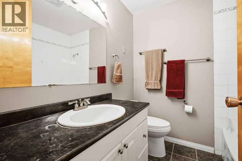 163 Westwood Drive SW — photo 18 of 38