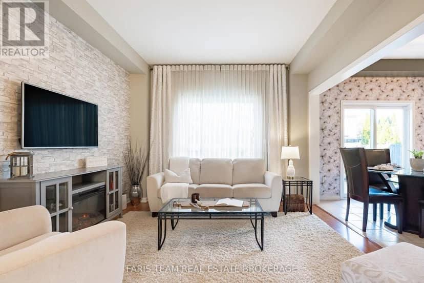 36 Connaught Lane, Barrie, photo 8