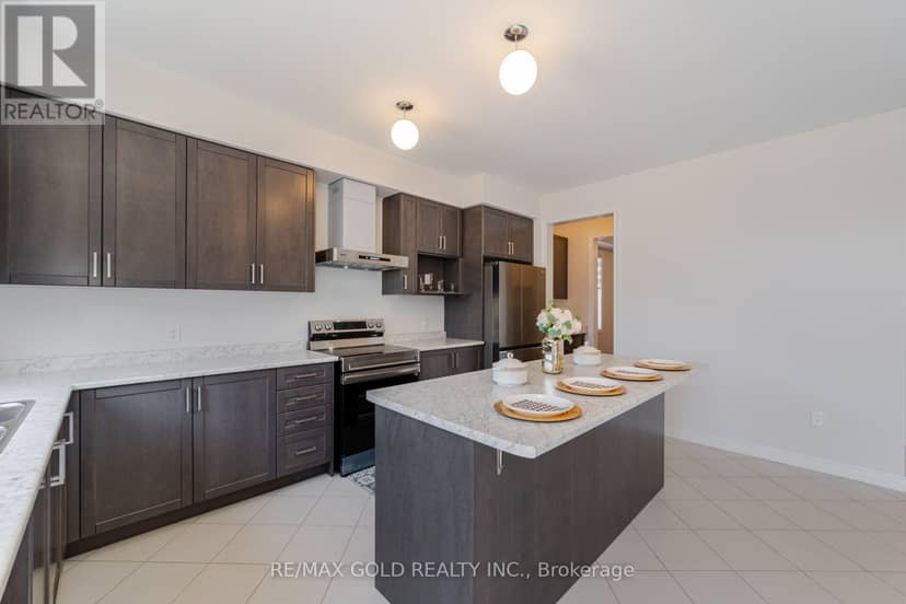210 Chippewa Avenue — photo 13 of 40