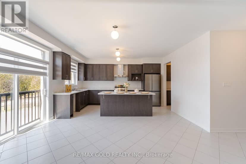 210 Chippewa Avenue — photo 18 of 40