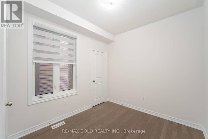 210 Chippewa Avenue — photo 24 of 40