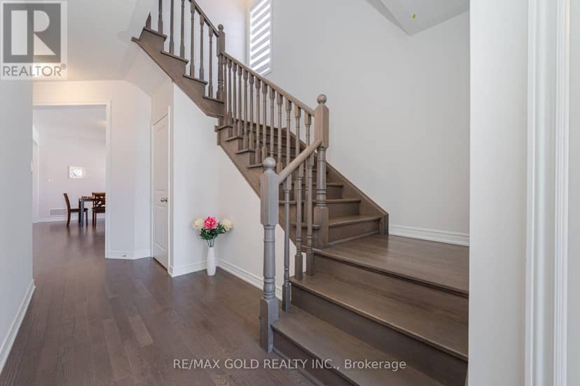 210 Chippewa Avenue — photo 28 of 40