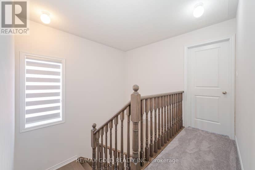 210 Chippewa Avenue — photo 29 of 40