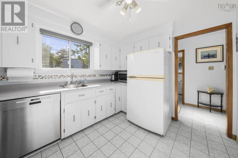 23 Apollo Court, Halifax, photo 7