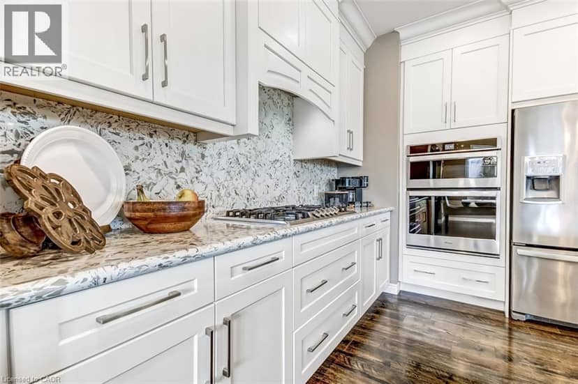 30 WHITING Drive — photo 9 of 40