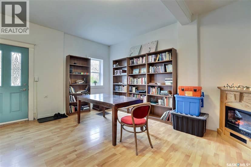827 15th AVENUE — photo 14 of 25