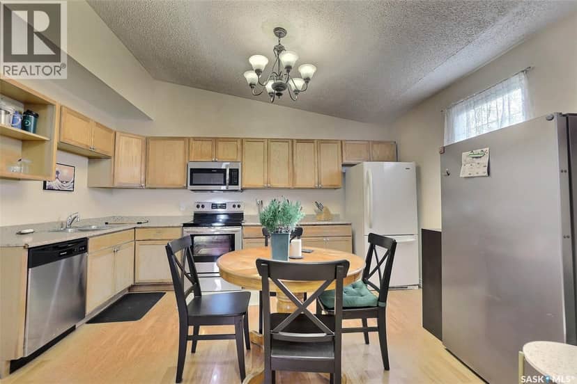 827 15th AVENUE, Regina, photo 8