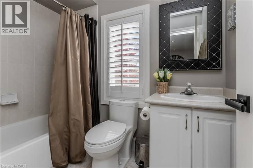 2248 ELMSIDE Crescent — photo 15 of 32