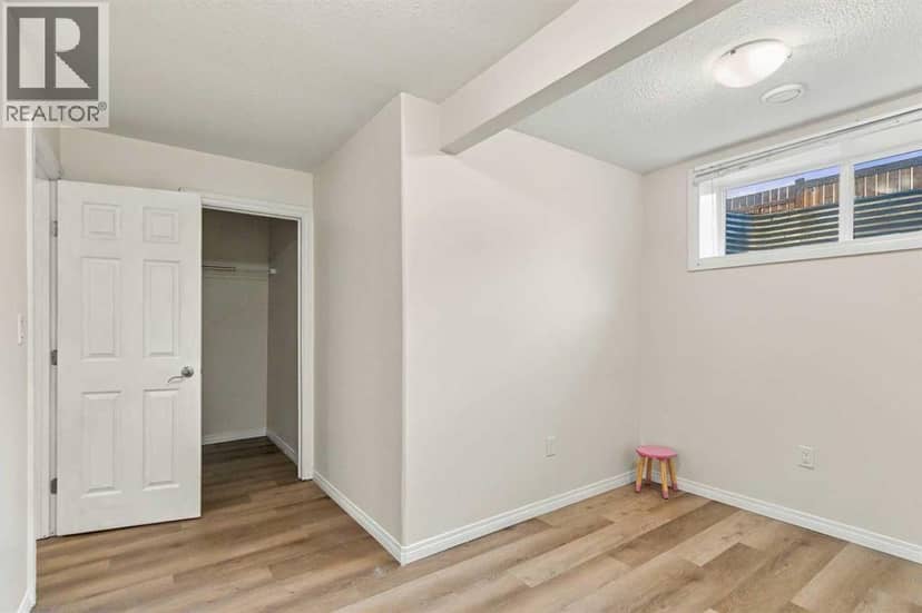 129 Callen Drive — photo 24 of 40