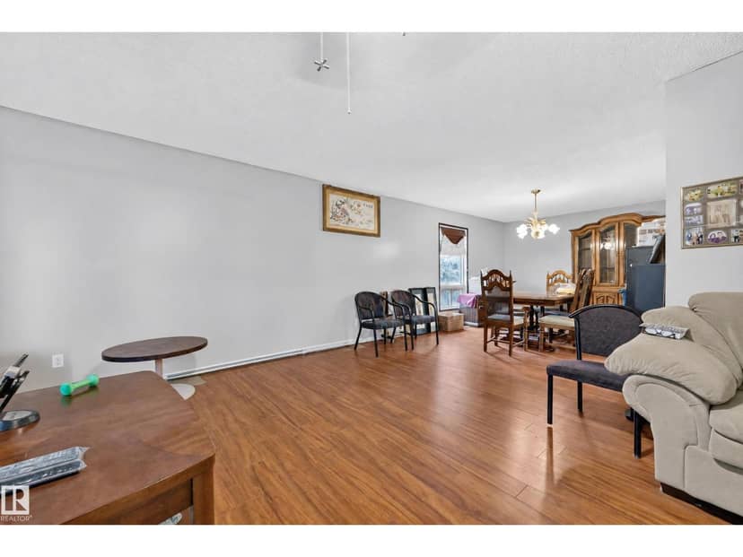 17948 94 AV NW — photo 10 of 40