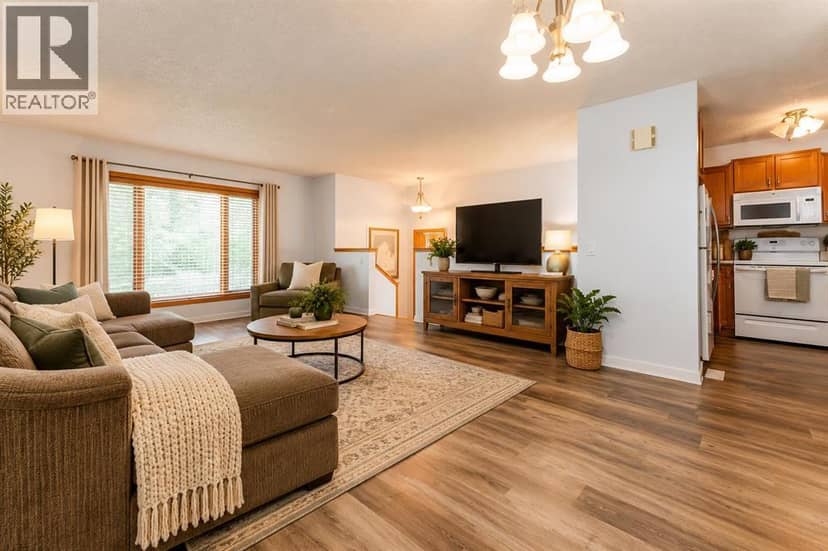 52 Covington Road NE, Calgary, photo 3