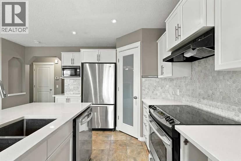 707 Tuscany Drive NW — photo 13 of 40
