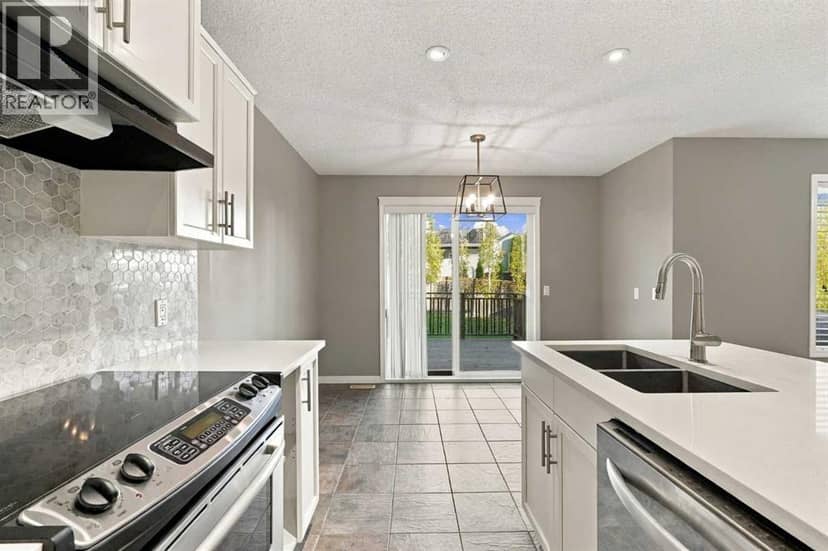 707 Tuscany Drive NW — photo 14 of 40