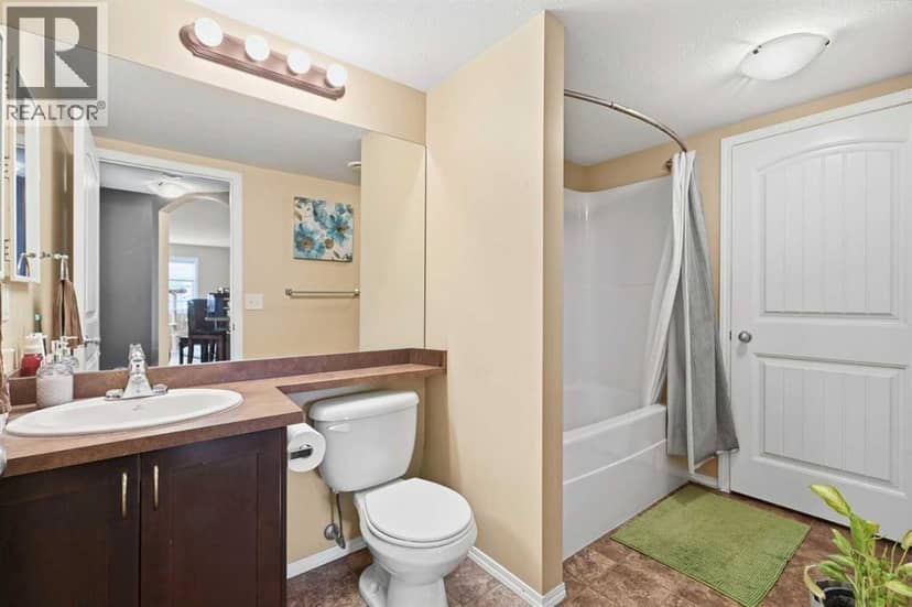415, 31 Jamieson Avenue — photo 12 of 16