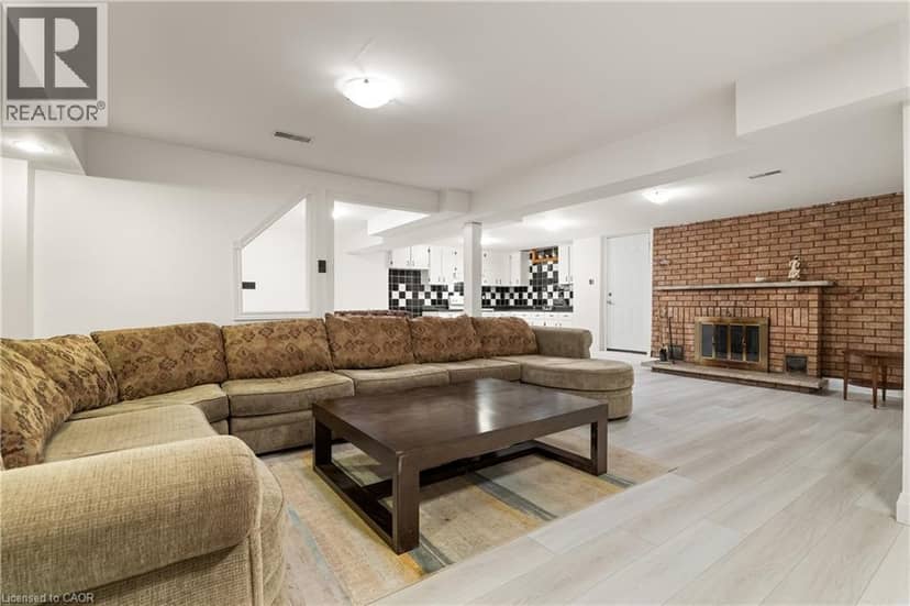 98 WALLACE Drive — photo 25 of 40