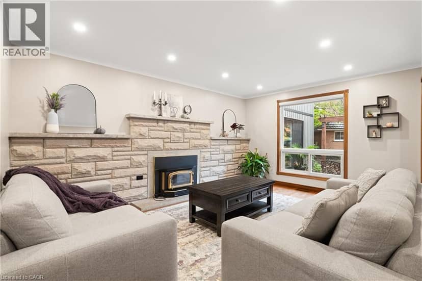 98 WALLACE Drive — photo 10 of 40