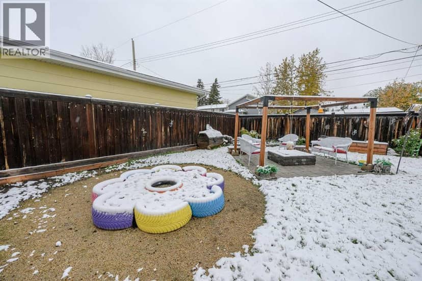 9312 104 Avenue — photo 22 of 24