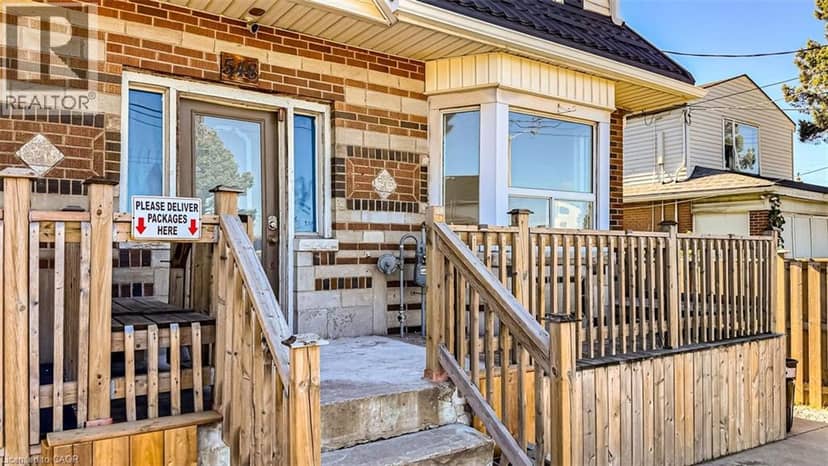 548 BEACH Road — photo 4 of 40