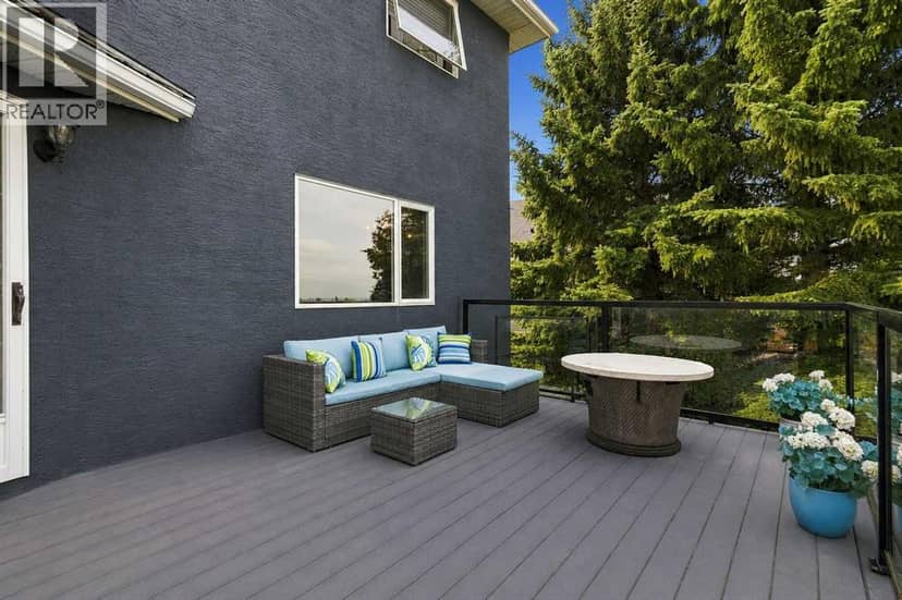 122 Sceptre Close NW — photo 24 of 40