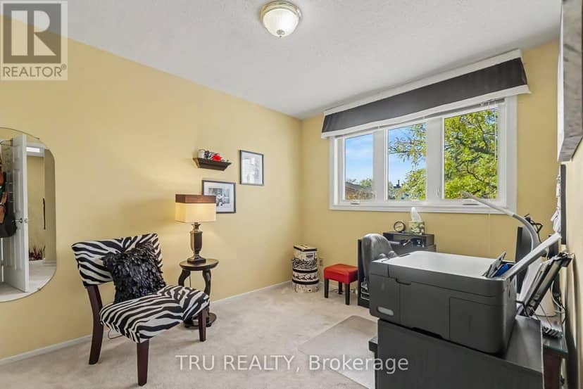 10 - 710 Coronation Avenue — photo 24 of 32